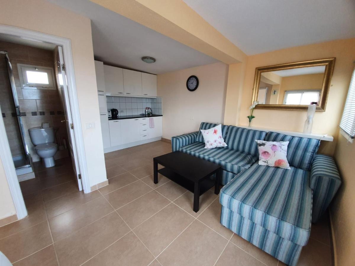 Palm Villa 1 Bed Apartment Overlooking Golf Course San Miguel de Abona Exterior foto